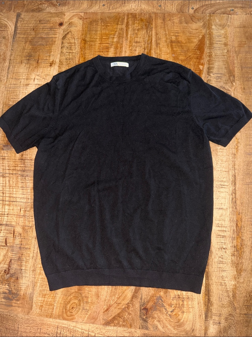Zara Men's Black Short-Sleeve Crewneck Tee